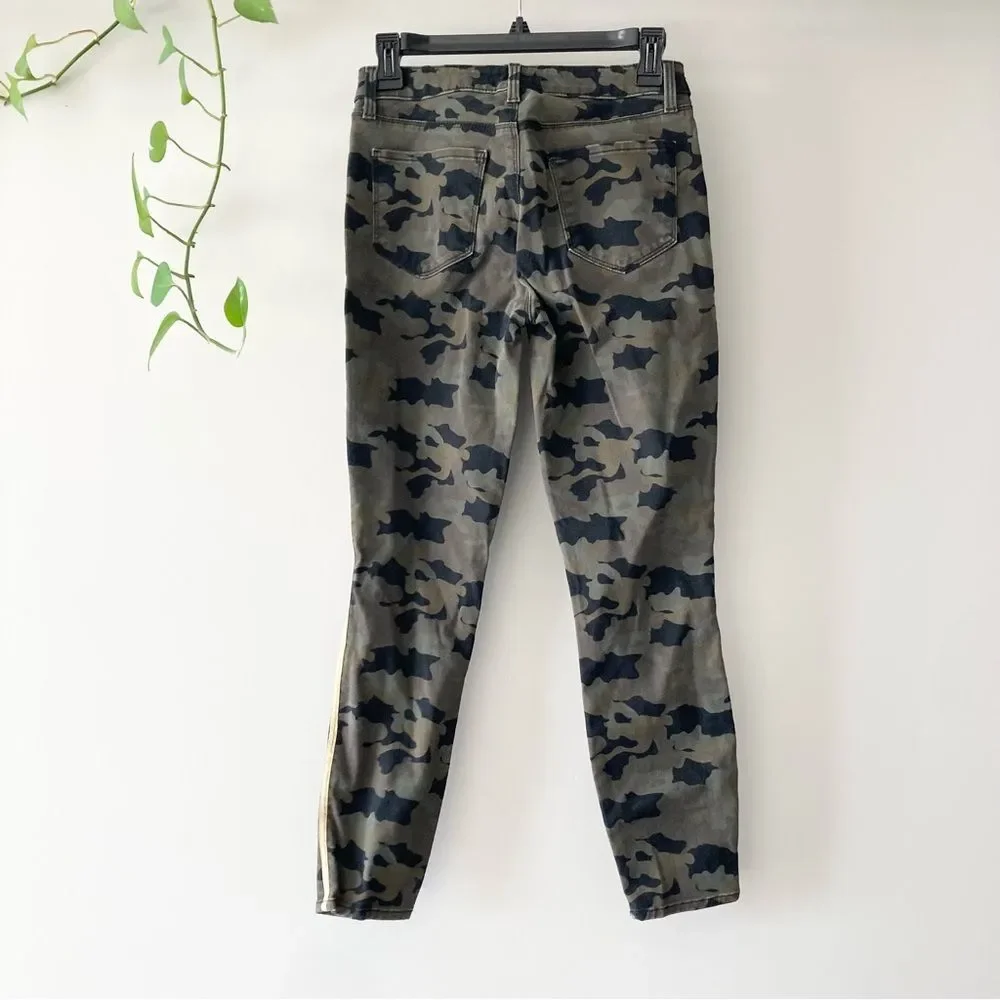 L’Agence Margot Camo Jeans size 25‎